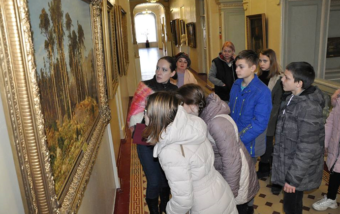 В Херсоне в музее Шовкуненко дети разгадывают загадки про картины 