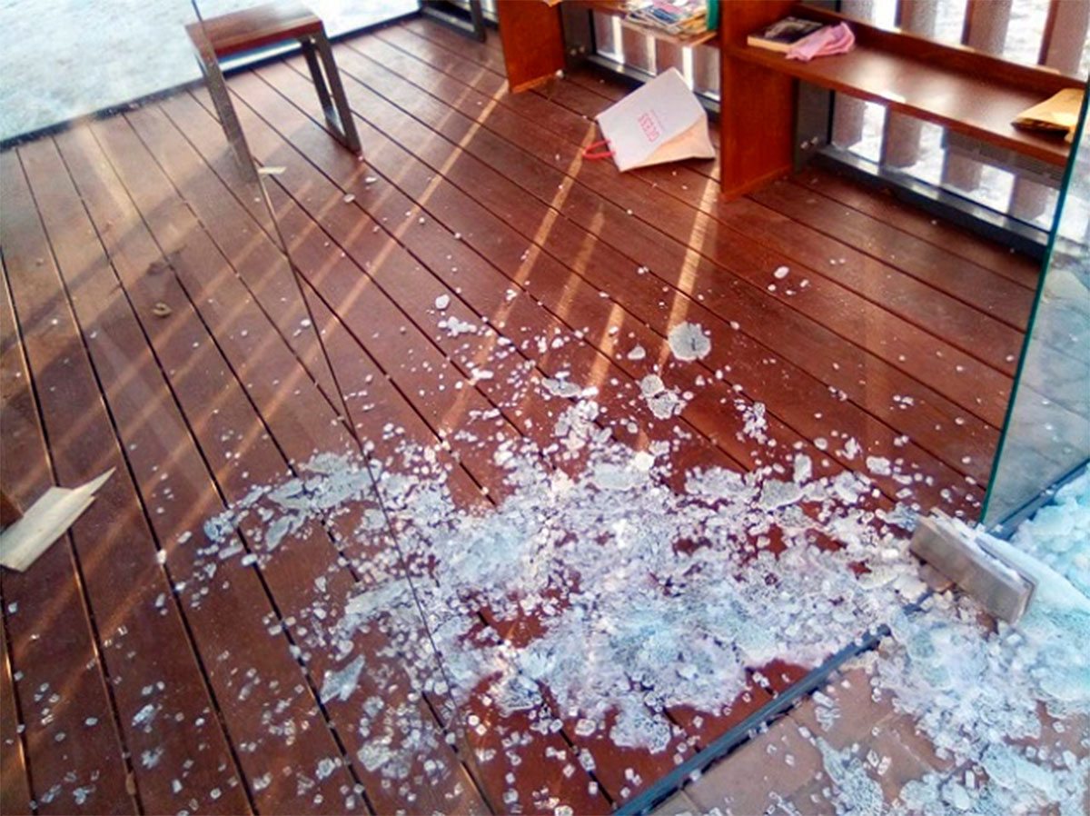 Херсон, двери, Яновский