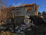 Наслідки ворожого удару по Дніпровському району Херсона (ФОТО)