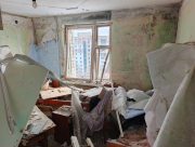 Російський безпілотник атакував гуртожиток ХДУ у Дніпровському районі Херсона