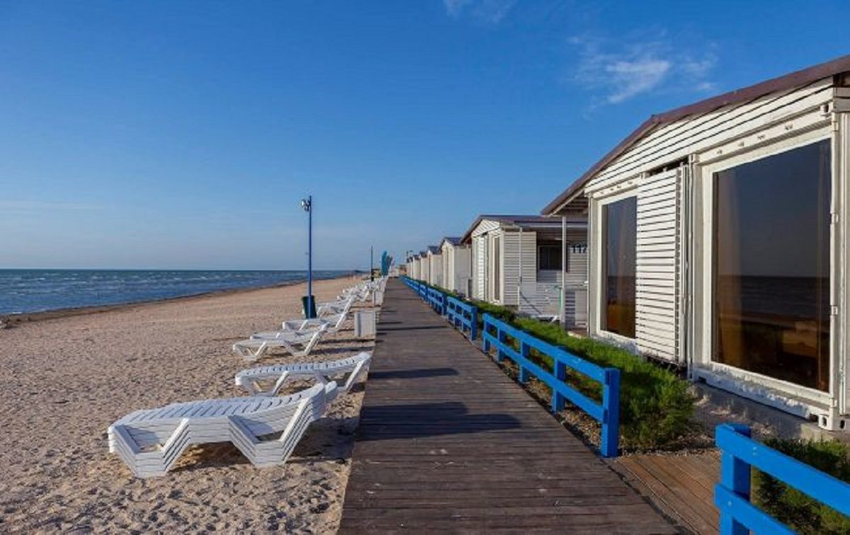 арабатка, курорты, отели, цены, пляжи