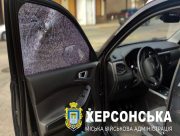 Вибух на авто медичної установи в Херсоні: поранено водія (ФОТО)