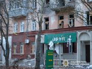 Обстріли Херсонського та Бериславського районів: поранено цивільних, зруйновано оселі