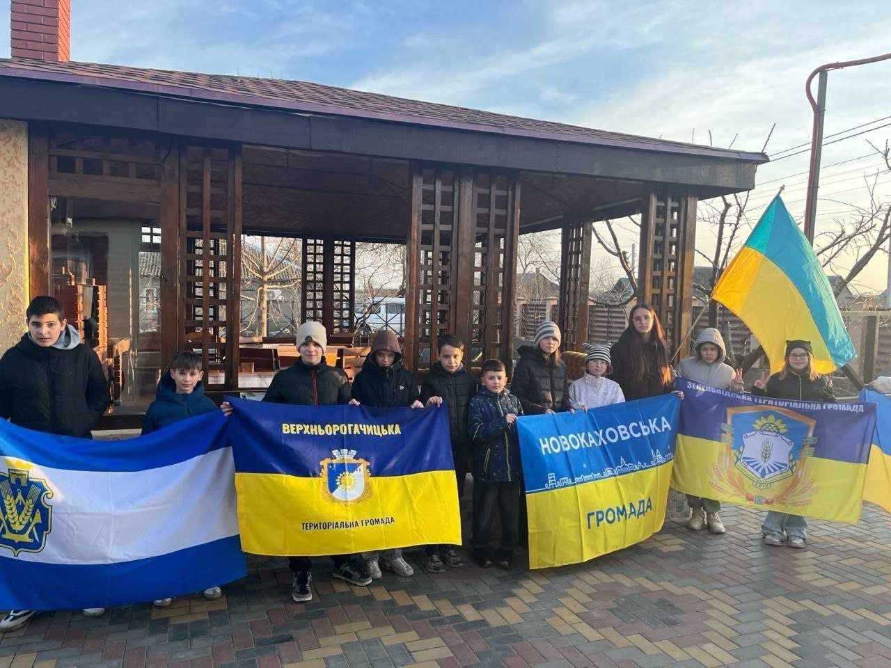 Малеча з Херсонщини відправилася на екоферму "Лібенталь" для триденного відпочинку