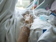 У Херсоні росіяни атакували з дрона 85-річного чоловіка