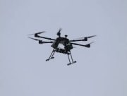 У Корабельному районі Херсона через атаку дрона постраждали троє людей