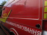 Обстріл з дрона у Херсоні: травмовано літнього чоловіка та жінку