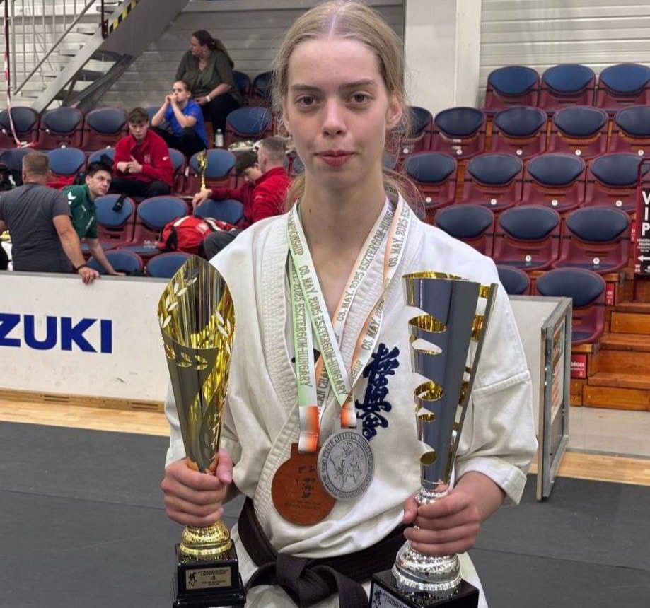 Спортсменка, Херсон, медалі, Чемпіонат, Європи, кіокушин, карате, збірна, команда