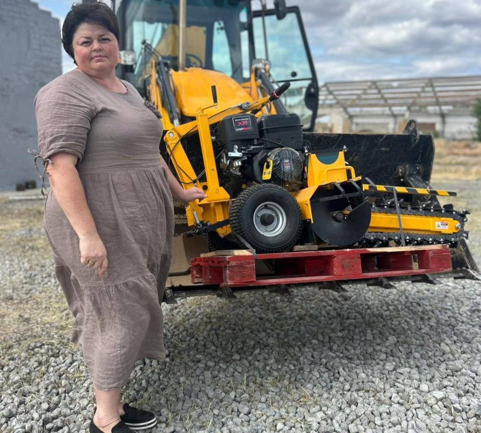 Милівська, громада, Херсонщина, спецтехніка, комунальні, роботи, комунальні, служби, державна, субвенція, траншейний, копач, Херсонський, регіон