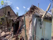 У Херсоні ліквідовують наслідки чергового обстрілу Корабельного району (ВІДЕО)