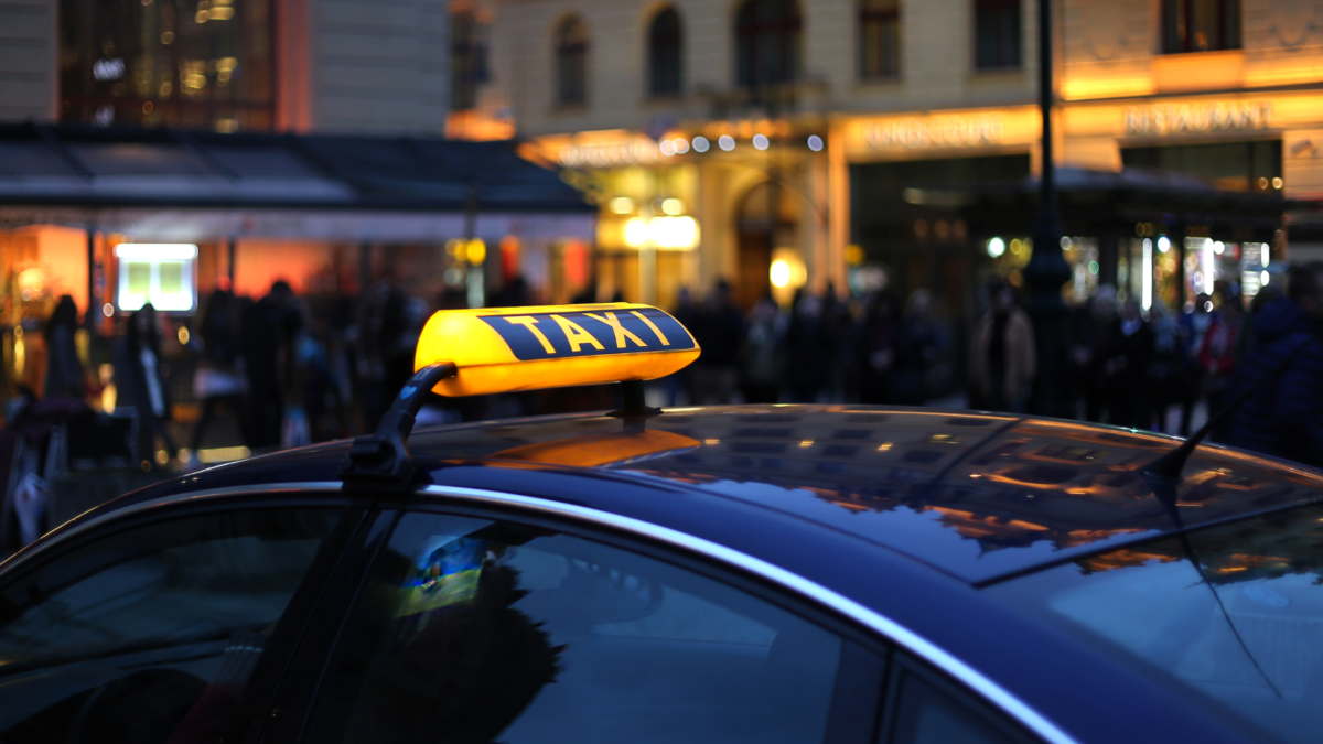 Таксі в Україні та Європі, Таксі, Стандартний тариф на класичні таксі у Польщі