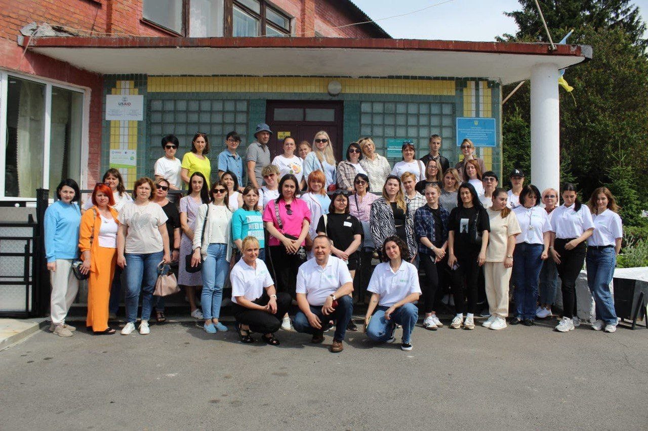 Херсонщина, проєкт, «Школа соціального працівника», фахівці, практикум, тренінг, Фастівський, навчально-реабілітаційний, Центр підтримки сім’ї, дитини, громадська, організація, «Поруч», UNICEF