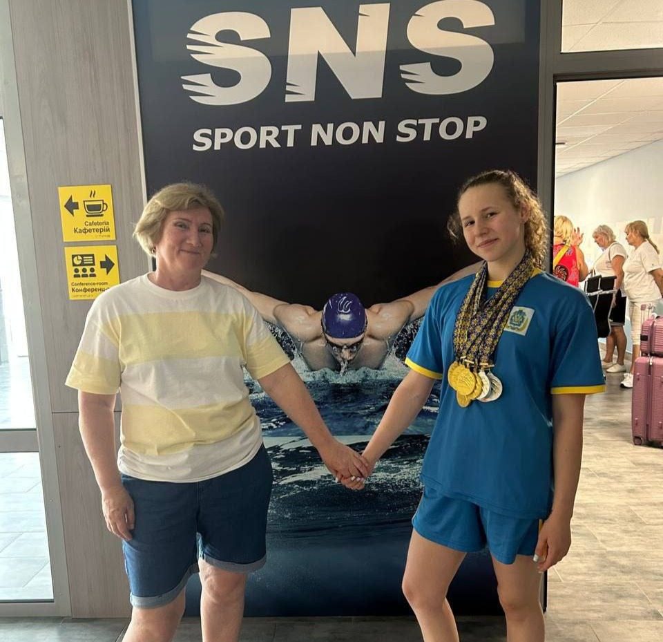 Херсонська, плавчиня, Анастасія Дитяткова, Полтаві, відбувся, чемпіонат, України, плавання, дорослих, молоді, порушенням, слуху, Херсонщину, змаганнях, вихованка, ДЮСШІ, спортсменка