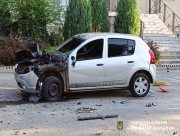 У Херсоні внаслідок атаки російського дрона по автомобілю постраждали п'ятеро людей, серед них &mdash; дитина