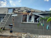 Гаврилівка потерпає від артилерії й дронів росіян, поранено поліціянта
