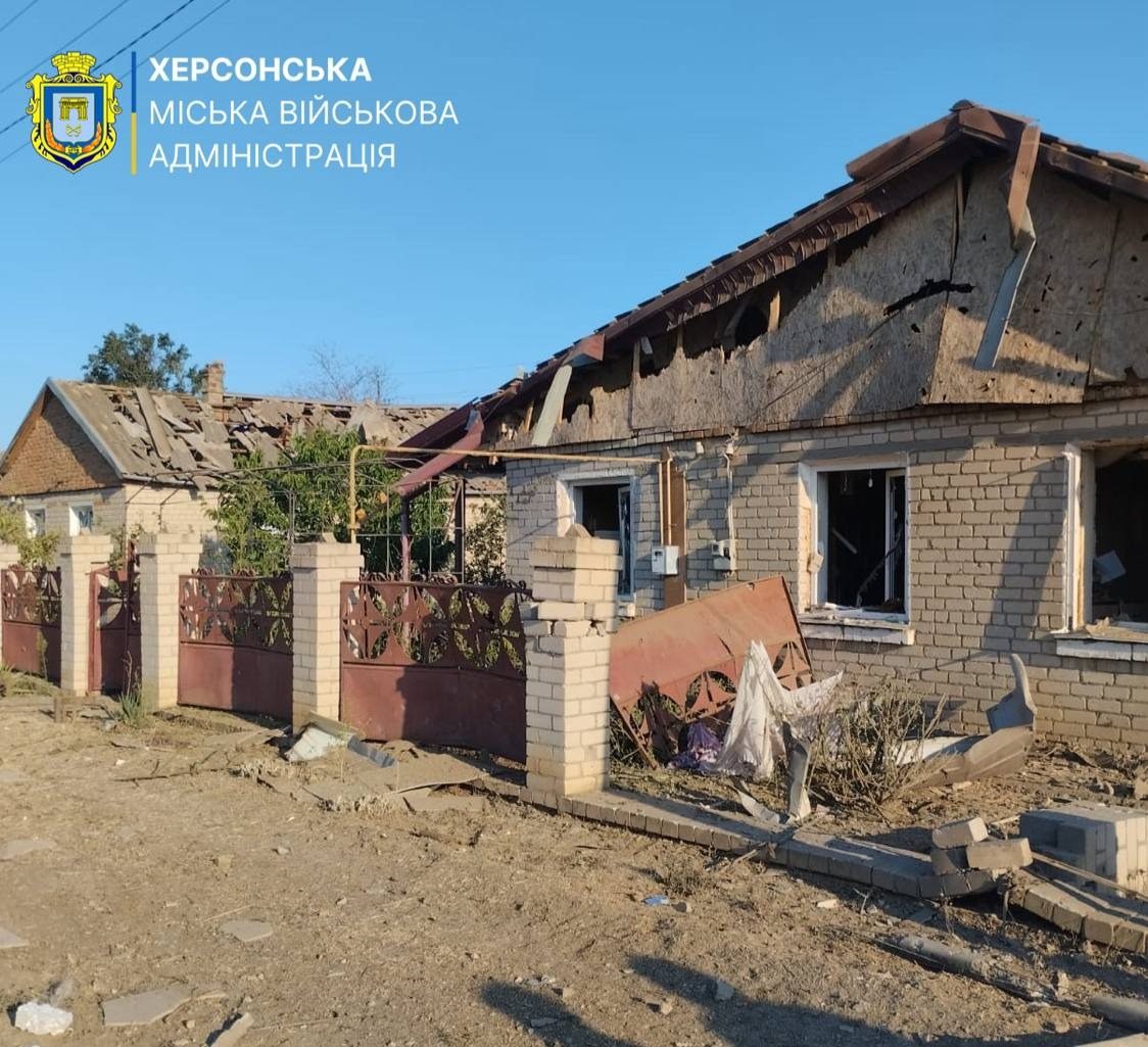 Обстріл, Молодіжного, поранено, 16-річного, хлопця, постраждала, 85-річна, жінка, російські, війська, обстріляли, селище, Молодіжне, Наддніпрянського, старостинського, округу, повідомила, Херсонська, МВА