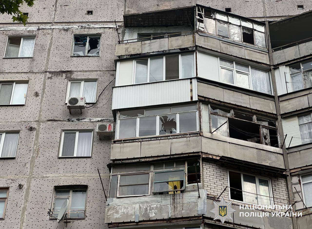 Херсонщині, 11 липня, внаслідок, російських, атак, постраждали, вісім людей, троє, рятувальників, бригада, ДСНС, Херсонського, Бериславського, районів, безпілотник