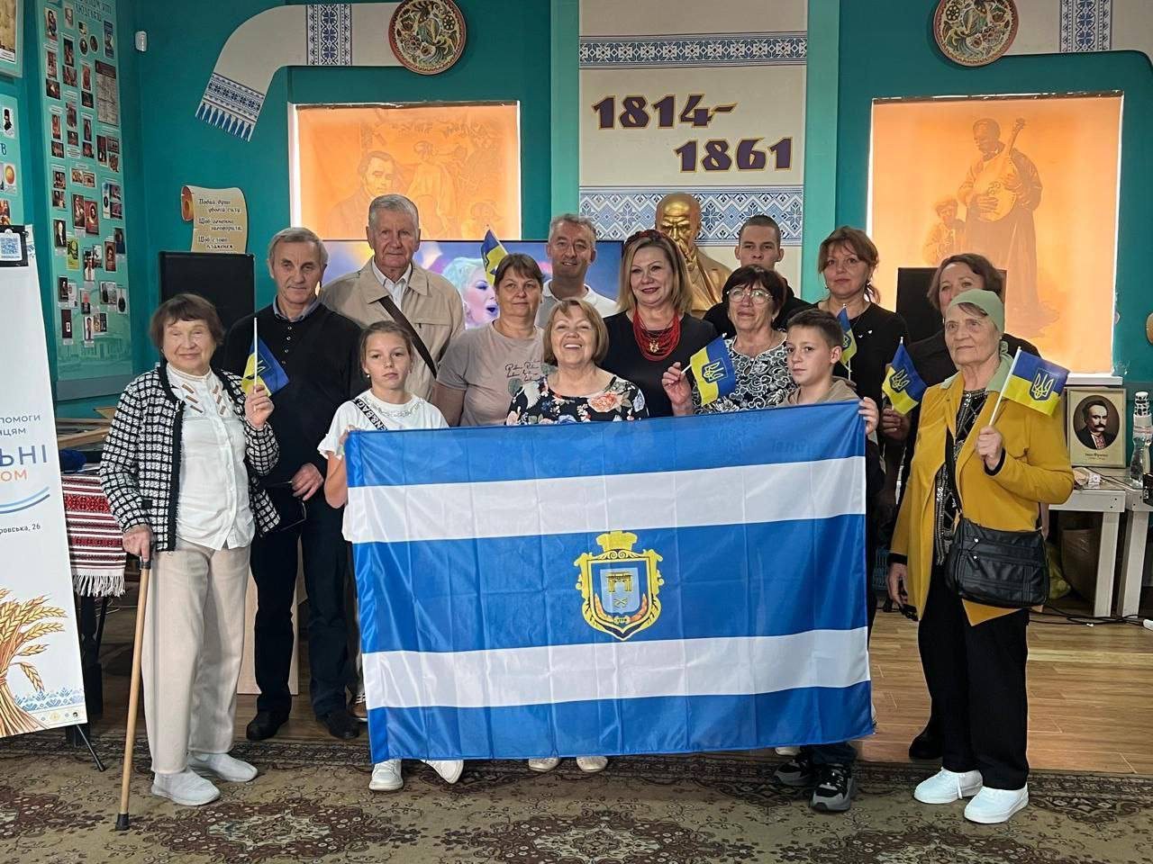 Херсонці, по всій, Україні, відзначають, рідний, край, Центрах, допомоги, Вільні, разом, Жителі, Херсонщини, змушені, через, війну, покинути, свої, домівки, не забувають, рідний, край, Івано-Франківську, День міста, Херсон, місто, свободи