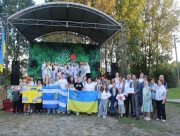 Херсонщина та Буковина об'єдналися на фестивалі "Україна барвінкова"
