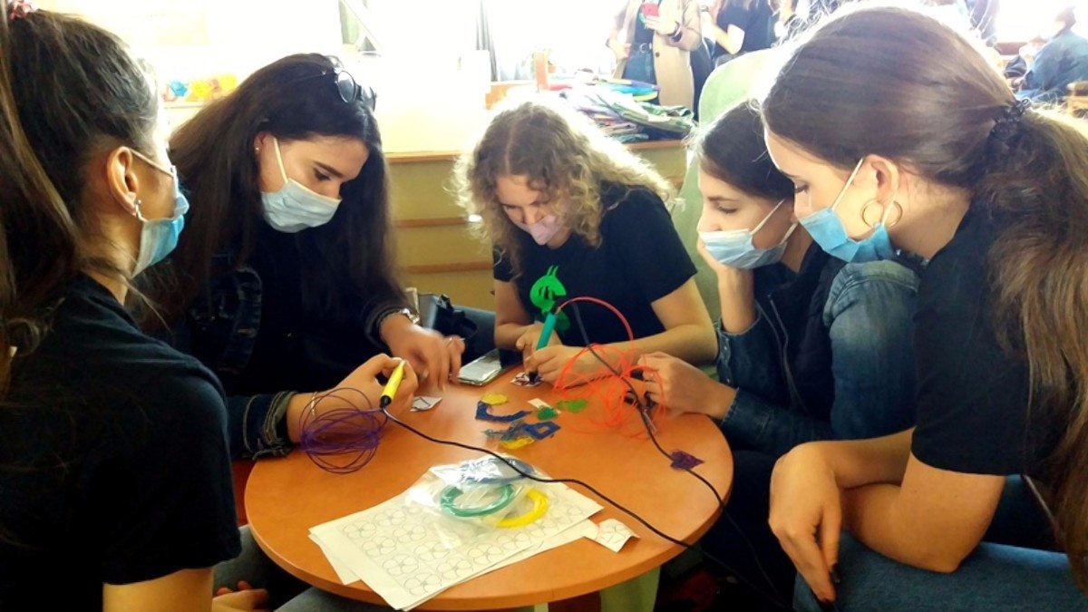 Херсон,библиотека им.Гончара