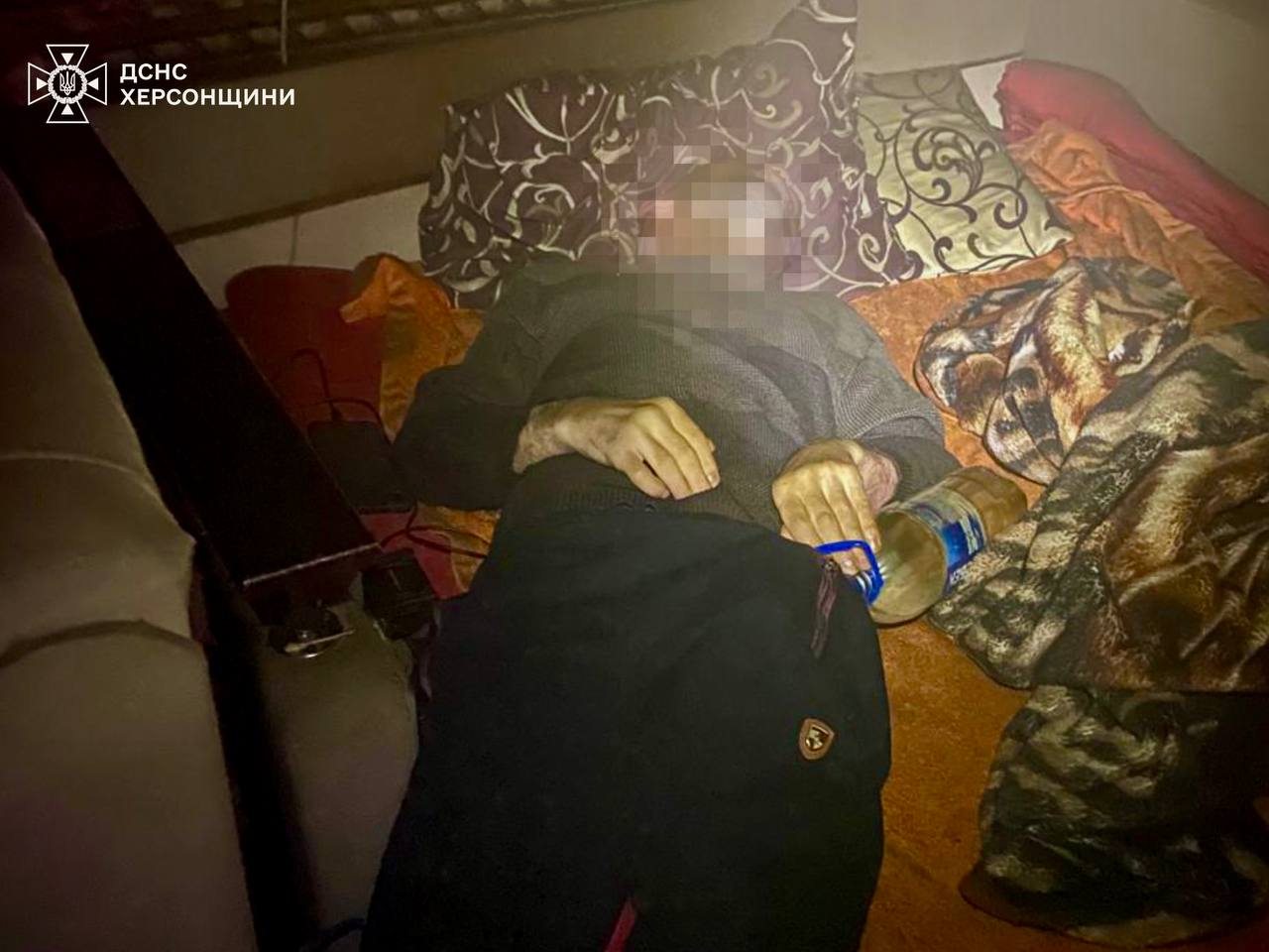 Херсоні, внаслідок, пожежі, загинув, чоловік, Вночі, в одному з районів Херсона, сталася, пожежа, двоповерховому, багатоквартирному, будинку, барачного, типу, рятувальники, Пожежу, оперативно, ліквідували