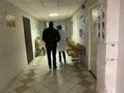 Росіяни вдарили по Дніпровському району Херсона, постраждав чоловік