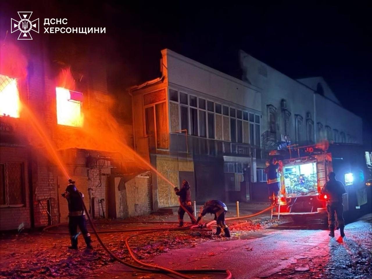 Херсоні, вночі, ліквідували, пожежу, нежитловій, будівлі, оперативно, прибули, рятувальники, Повідомлення, загоряння, другому, поверсі, п’ятиповерхової, споруди, надійшло, Служби, порятунку, Херсон ДСНС