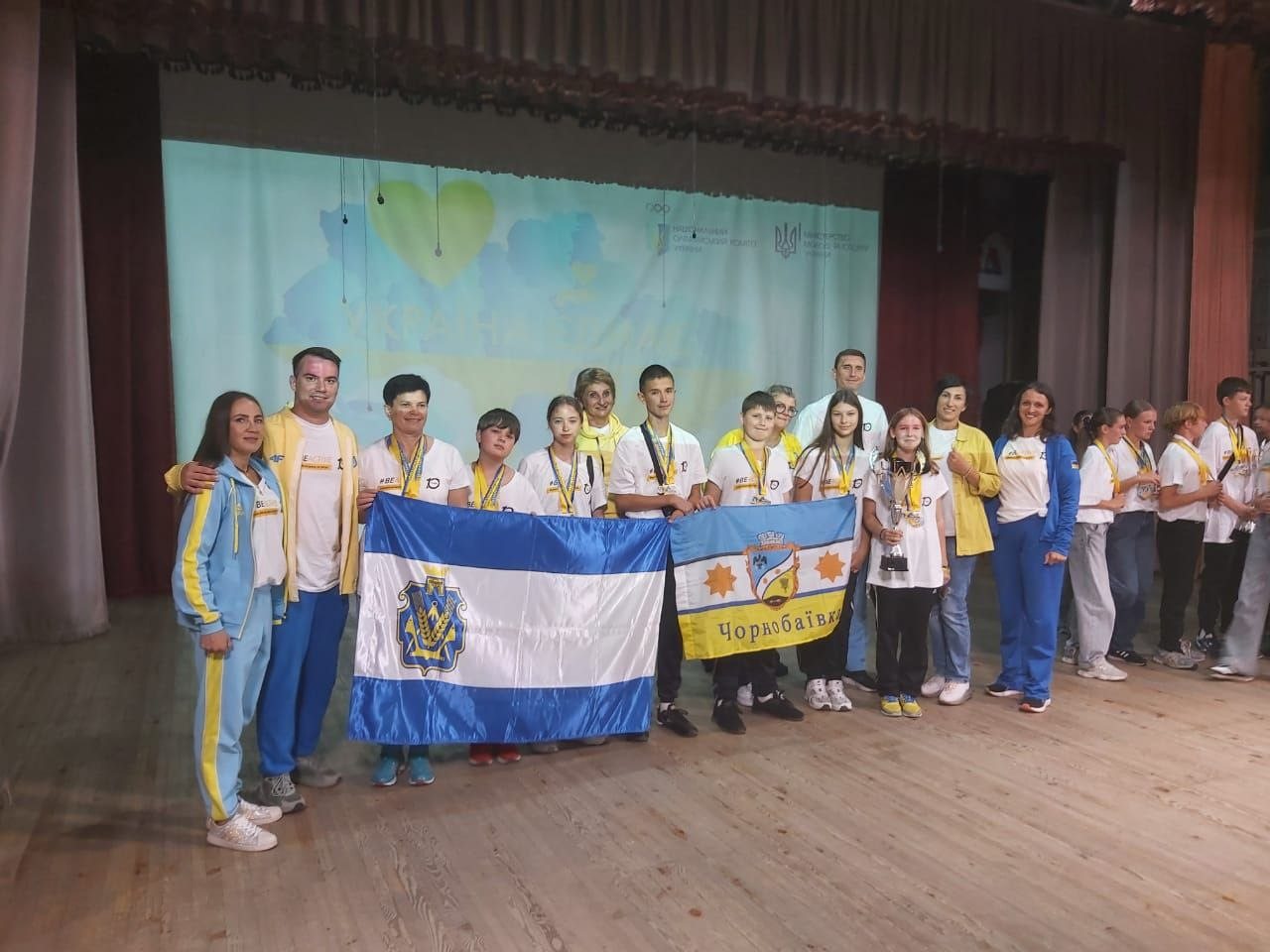 Юні, спортсмени, Херсонщини, вибороли, друге, місце, заході, Україна, єднає, серця, Учні, Чорнобаївського, ліцею, гідно, представили, Херсонщину, Всеукраїнському, спортивно-виховному, заході, Україна єднає серця, Учасники, змагалися, естафетах, перешкодами, стрільбі, лука, дартсі, настільному, тенісі, бочі, біатлоні, інших, видах, спорту