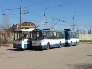 Херсонелектротранс забезпечує стабільний рух тролейбусів попри постійні обстріли