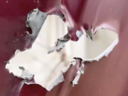 Російські окупанти обстріляли житлові квартали Корабельного району Херсона (ВІДЕО)