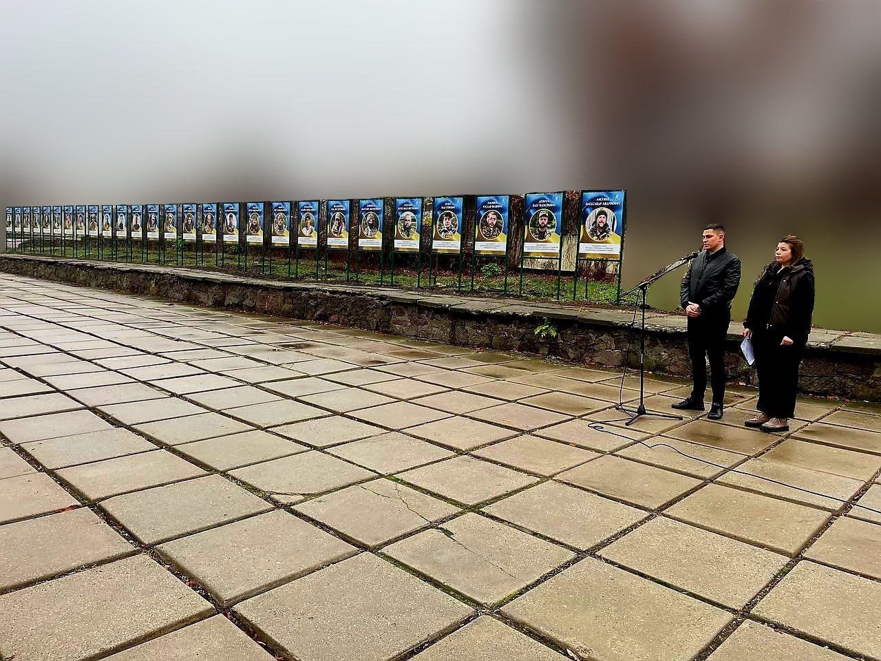 Нововоронцовська, громада, вшанувала, полонених, Захисників, Алеєю Надії, Нововоронцовській громаді, Херсонської області, відкрили Алею Надії, перебуває, російському полоні, вважається, зниклим, безвісти