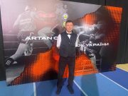 Херсонська МВА нагородила спортсменів і тренера за високі досягнення у кікбоксингу