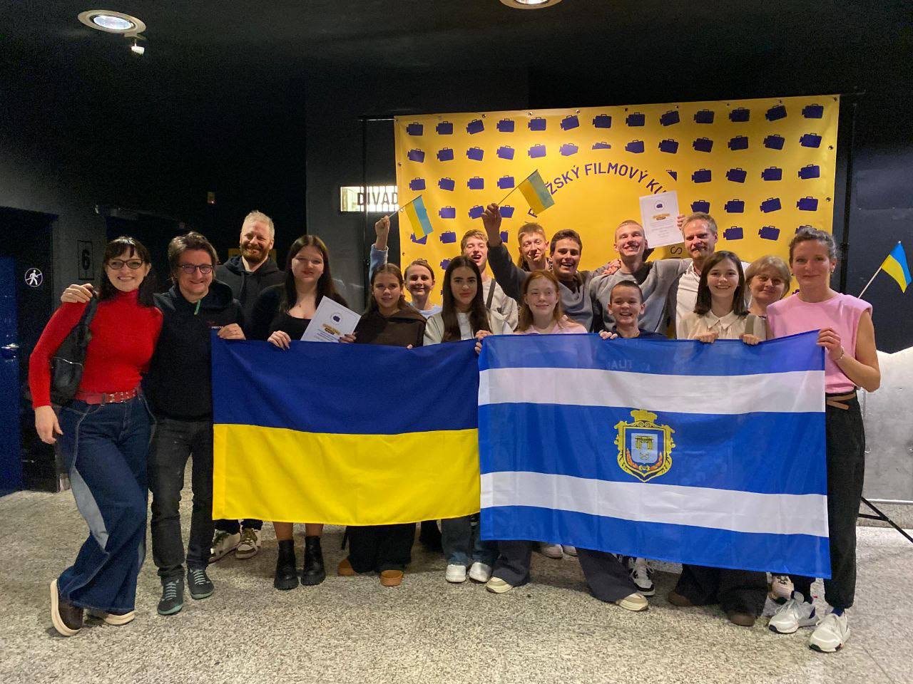 Юні, херсонці, представили, фільм, дитячому, кінофестивалі, Мутовані херсонські кавуни, Празі, культурно-просвітницької, ініціативи, херсонські діти, відвідали, столицю Чехії, презентували, Празька фільмова валіза, проєкту, Generation Nika, автором, чеський, режисер-документаліст, Войтех Хьоніг, Херсоні, кіномайстерню