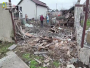 Вечірній обстріл Комишан: пошкоджено будівлю та знищено птицю (ВІДЕО)